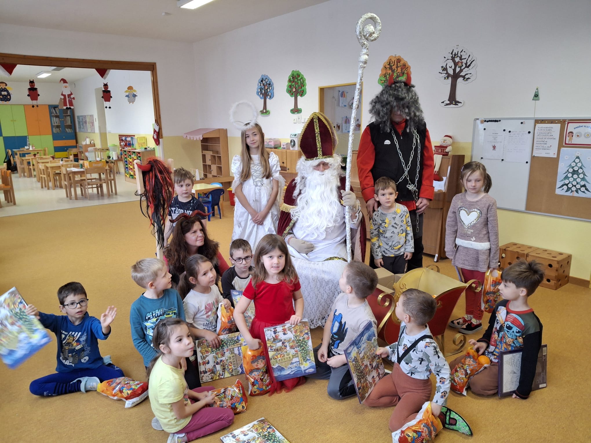 b84a57d8-0abd-4dea-8cff-49432ca79b39